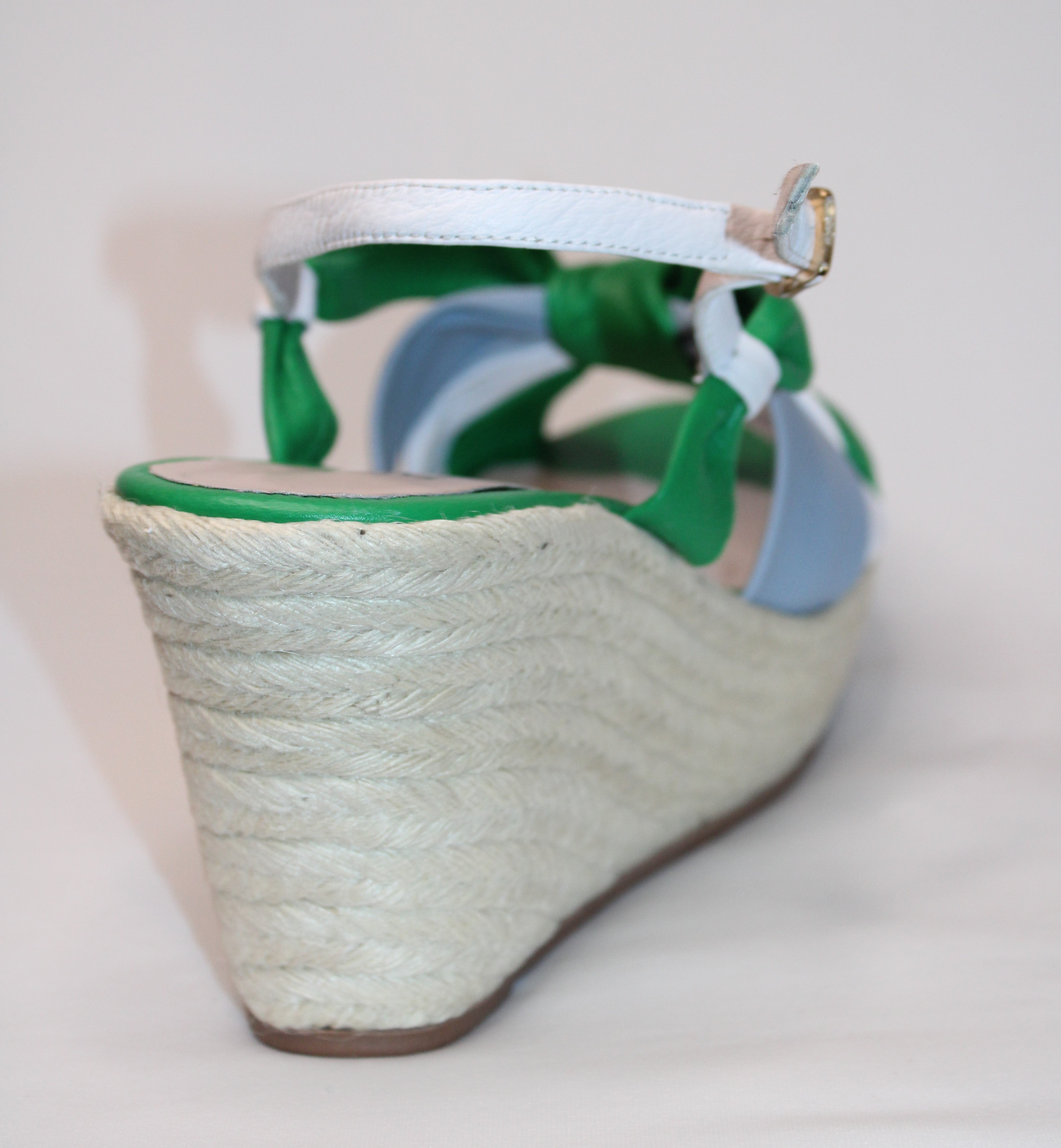 Green Platform | Ref 5683